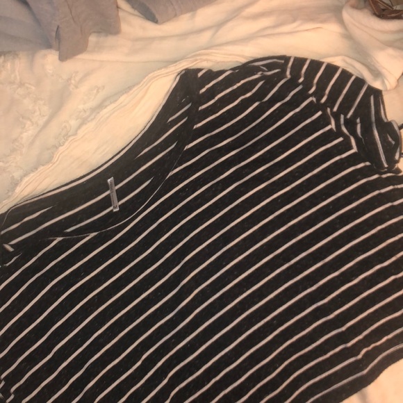 Cute Black and White Striped Crop Top M - Picture 1 of 3